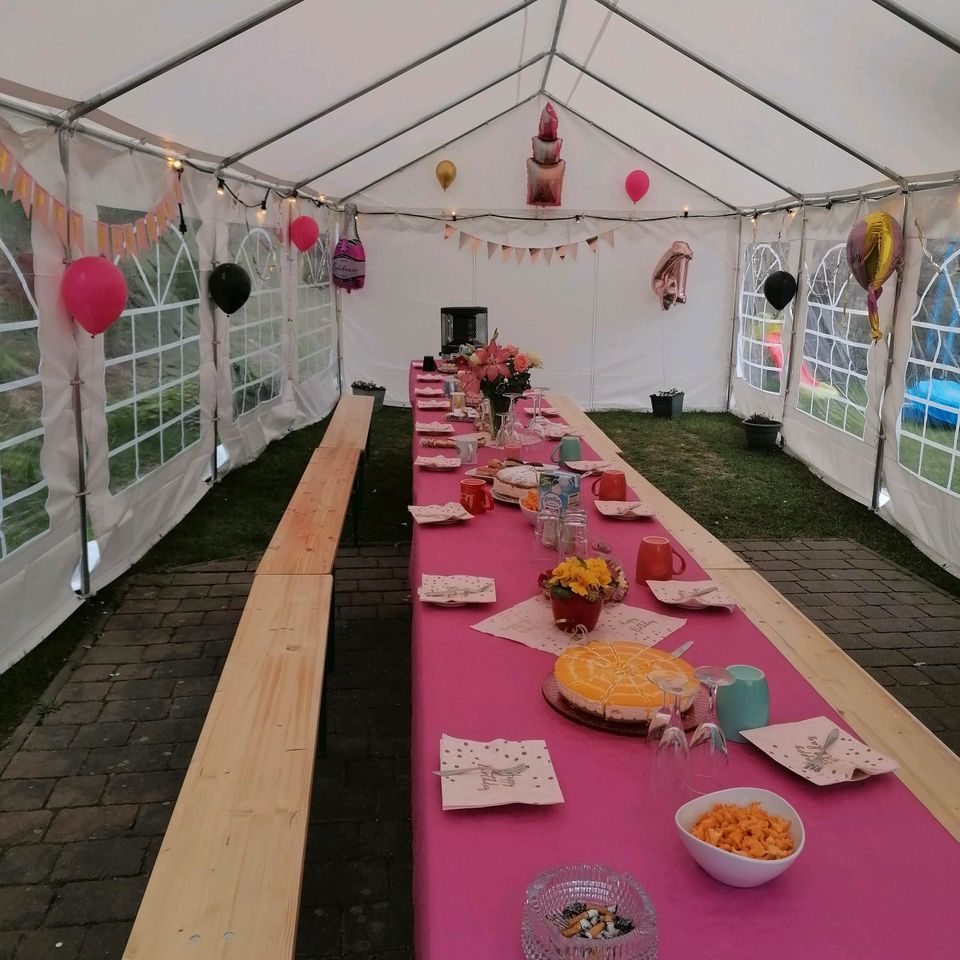 Unser Festzelt im Einsatz bei einer Hochzeit in Greifswald Festzelt Einsatz bei Hochzeit in Greifswald